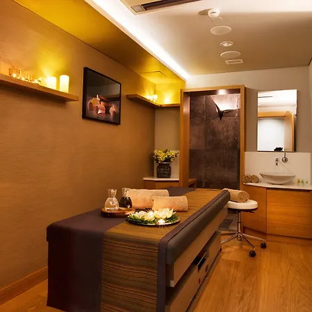 - Kadikoy By Ihg 4* Istambul