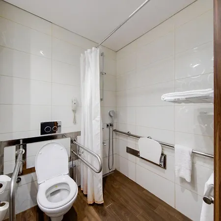 - Kadikoy By Ihg 4*