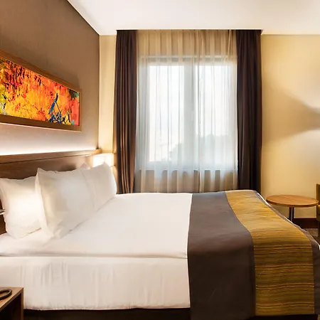 - Kadikoy By Ihg 4*