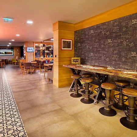 - Kadikoy By Ihg 4*